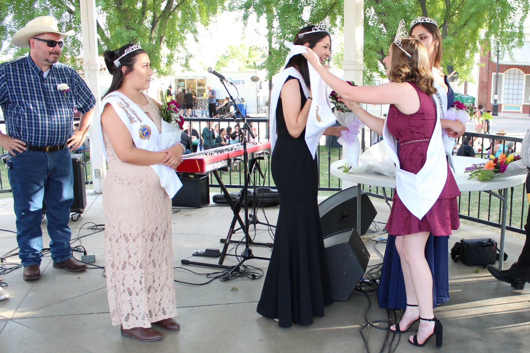 Raisin Festival: Queen named
